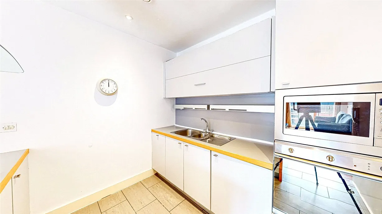 1 bedroom apartment for sale - Bentley Hurst