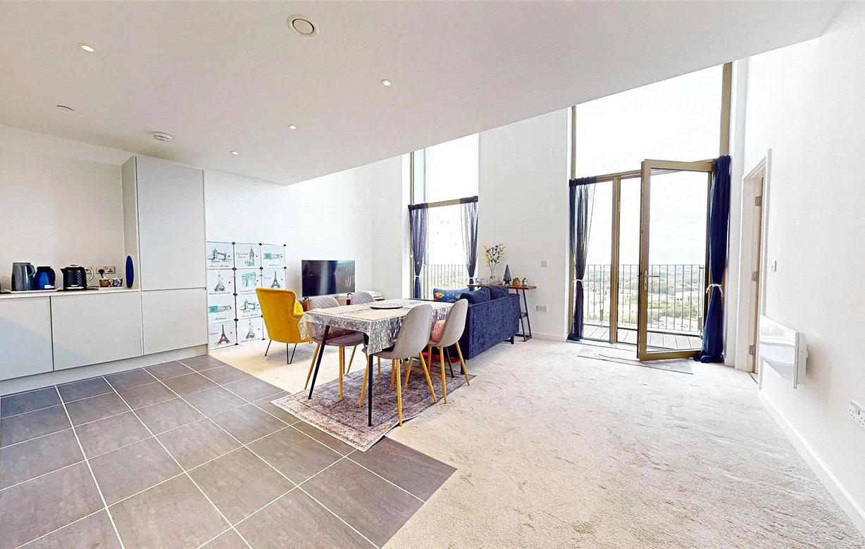 1 bedroom apartment for sale - Bentley Hurst