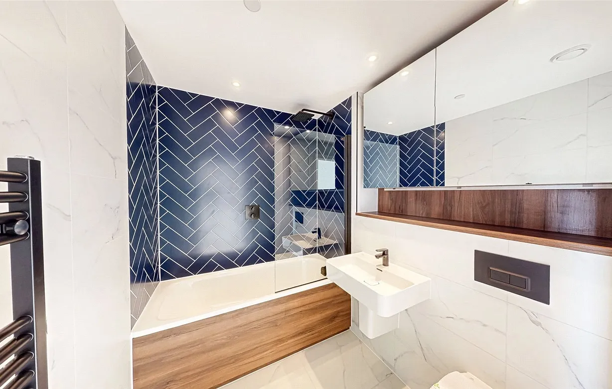 2 bedroom apartment to rent - Bentley Hurst