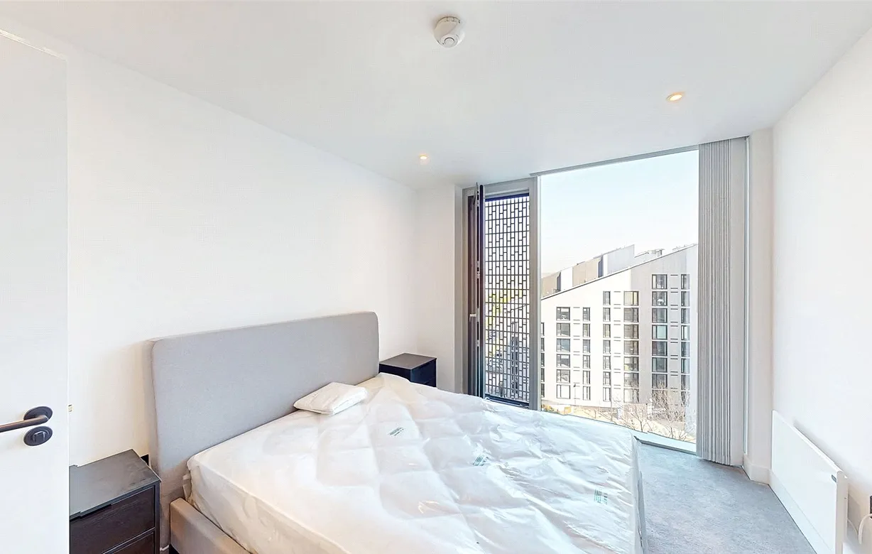 2 bedroom apartment to rent - Bentley Hurst