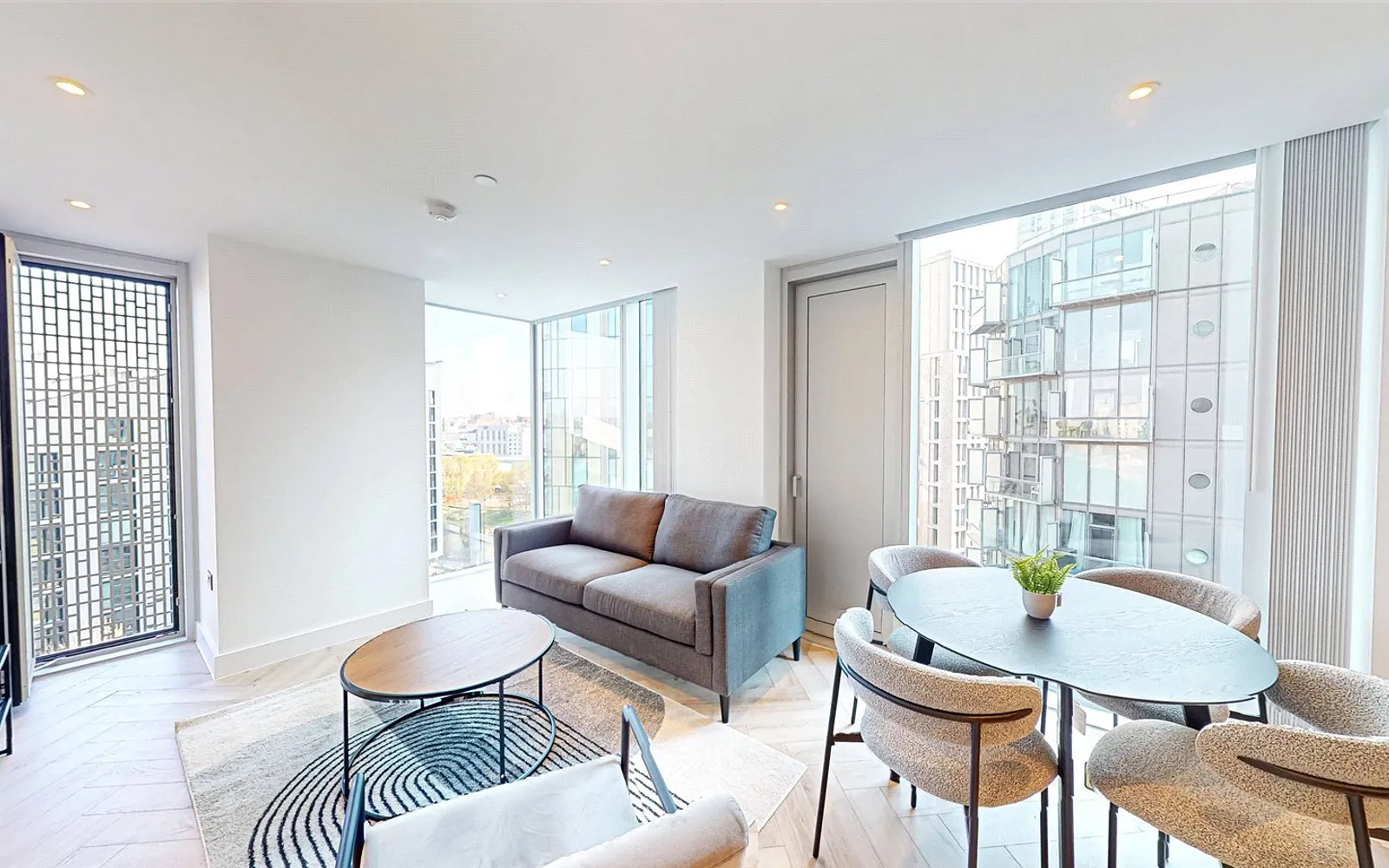 2 bedroom apartment to rent - Bentley Hurst