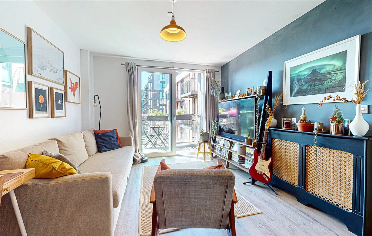 1 bedroom apartment for sale - Bentley Hurst
