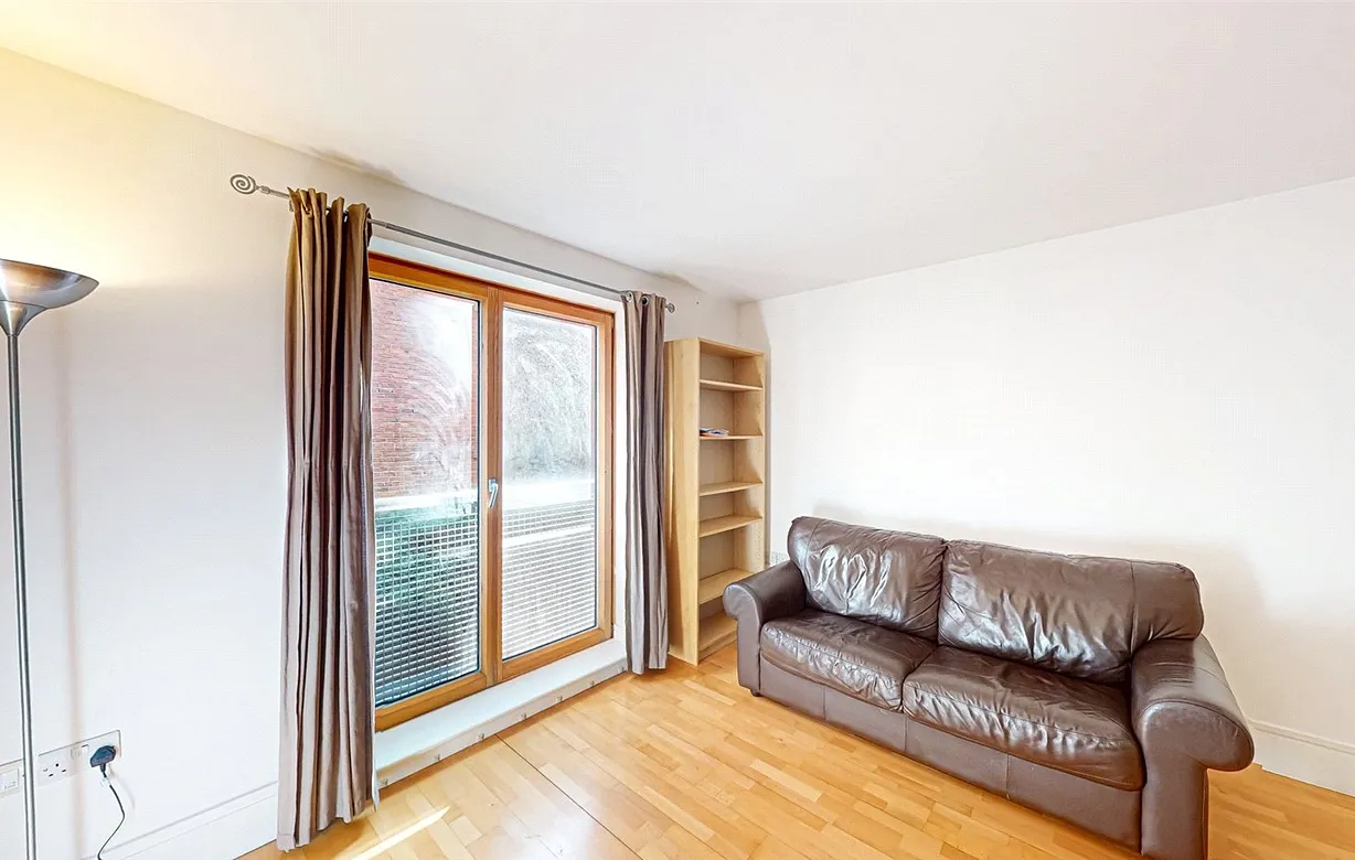 1 bedroom apartment to rent - Bentley Hurst