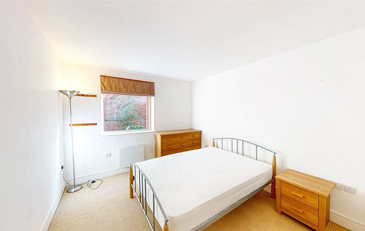 1 bedroom apartment to rent - Bentley Hurst
