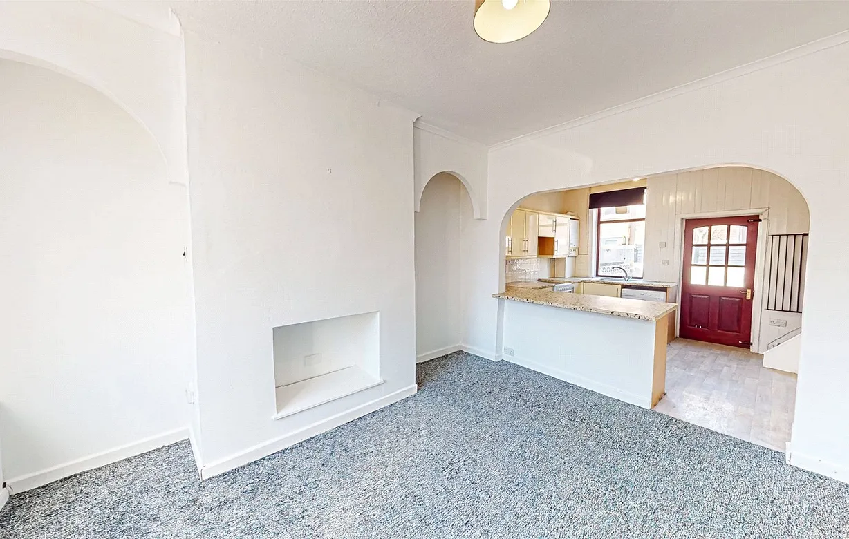 2 bedroom house to rent - Bentley Hurst