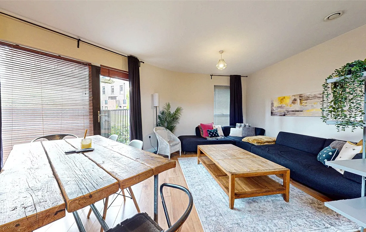 2 bedroom apartment for sale - Bentley Hurst