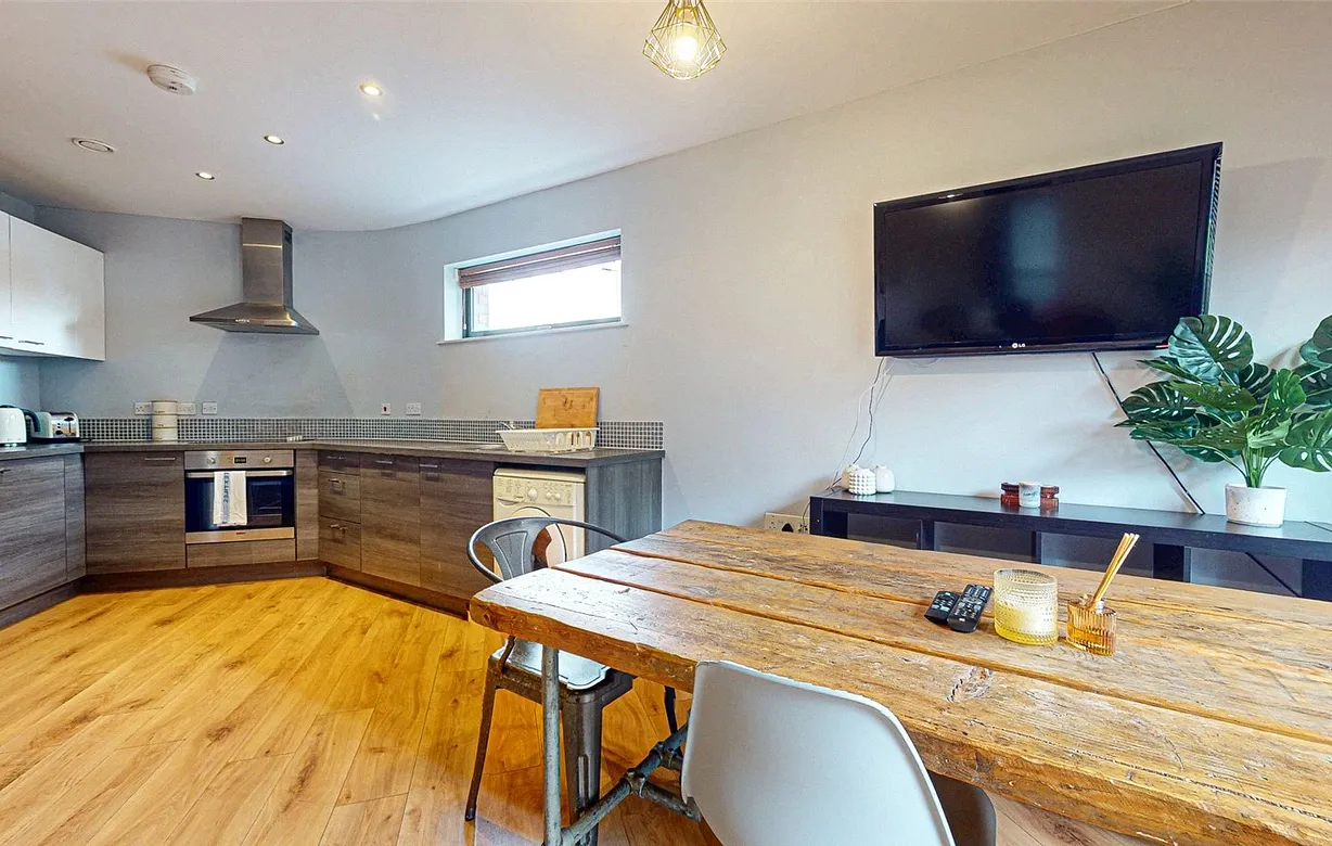 2 bedroom apartment for sale - Bentley Hurst