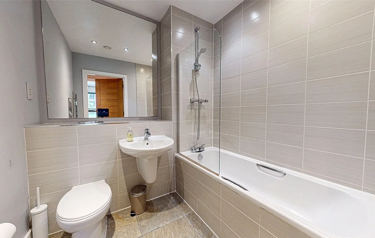 2 bedroom apartment for sale - Bentley Hurst