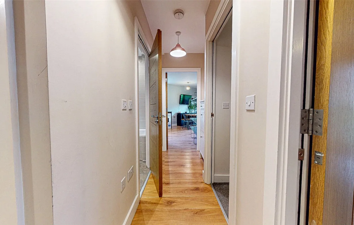 2 bedroom apartment for sale - Bentley Hurst