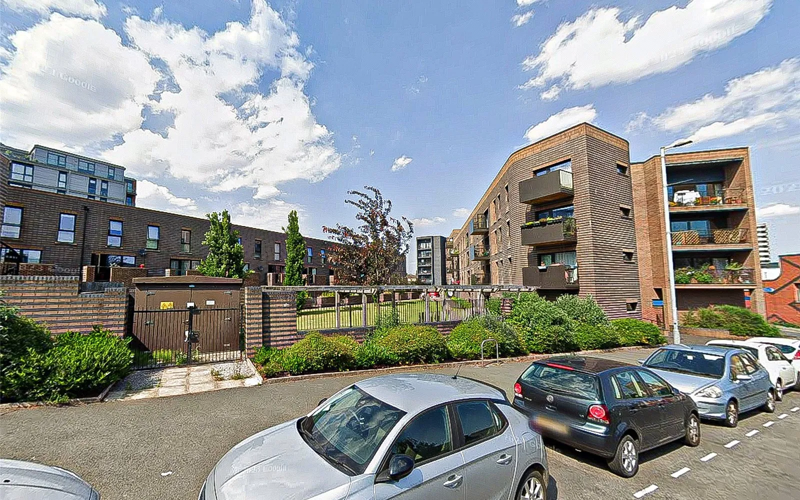 2 bedroom apartment for sale - Bentley Hurst