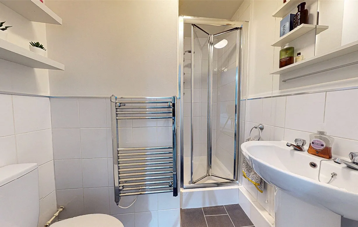 2 bedroom apartment for sale - Bentley Hurst