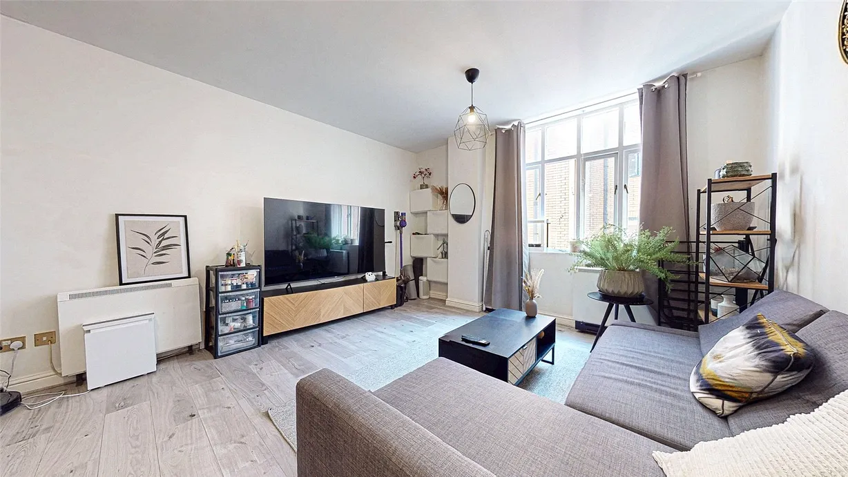 2 bedroom apartment for sale - Bentley Hurst