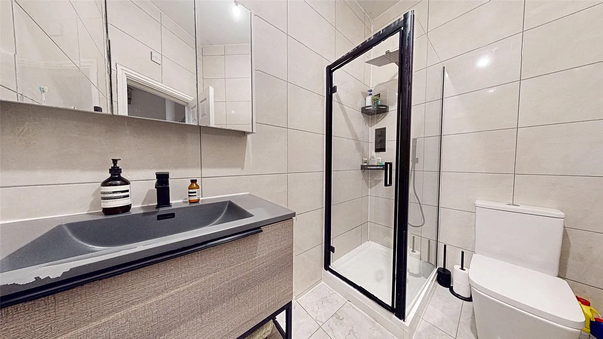 2 bedroom apartment for sale - Bentley Hurst