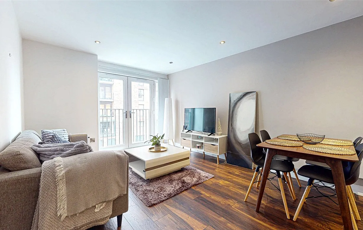 2 bedroom apartment for sale - Bentley Hurst