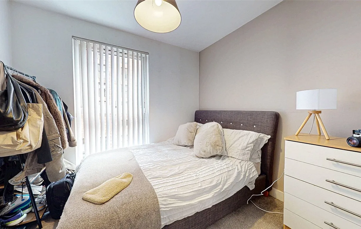 2 bedroom apartment for sale - Bentley Hurst