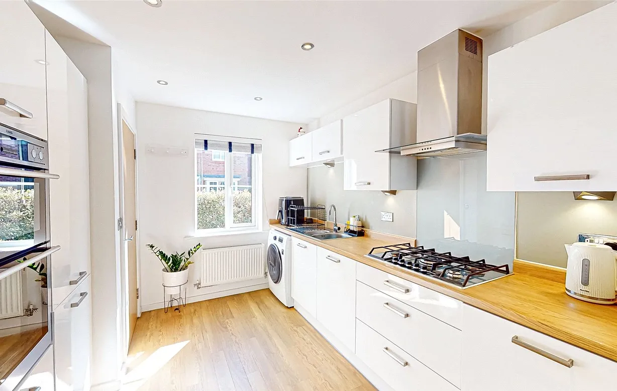 3 bedroom house to rent - Bentley Hurst