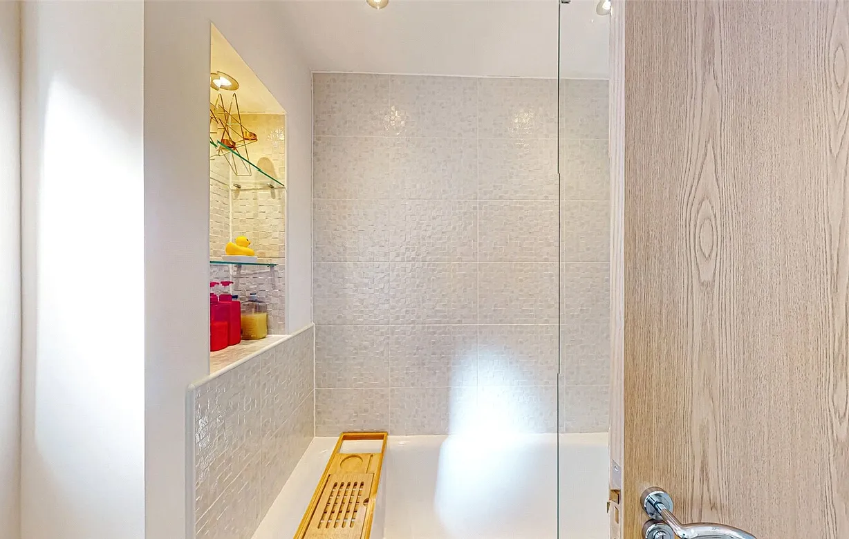 3 bedroom house to rent - Bentley Hurst