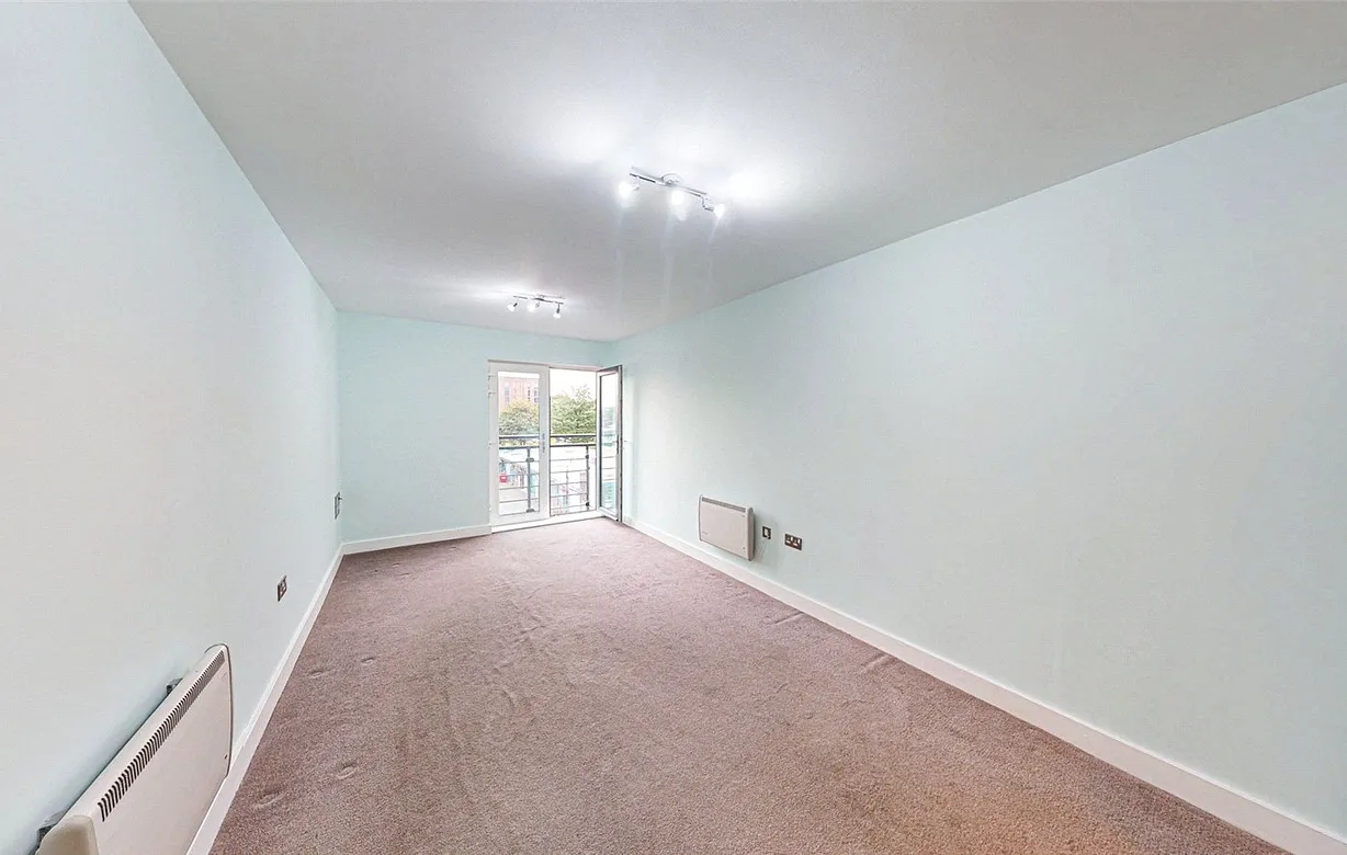 2 bedroom apartment for sale - Bentley Hurst