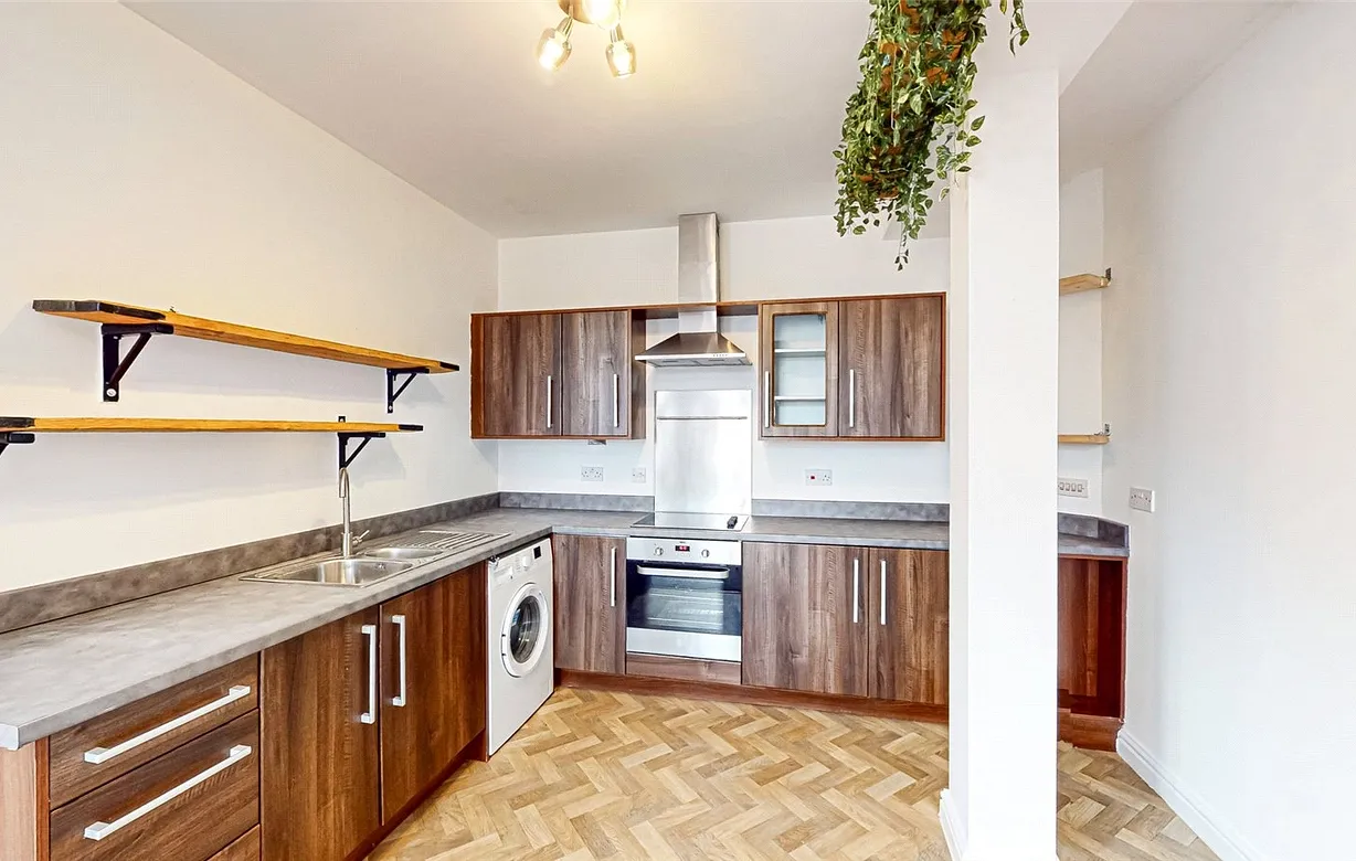 2 bedroom apartment to rent - Bentley Hurst