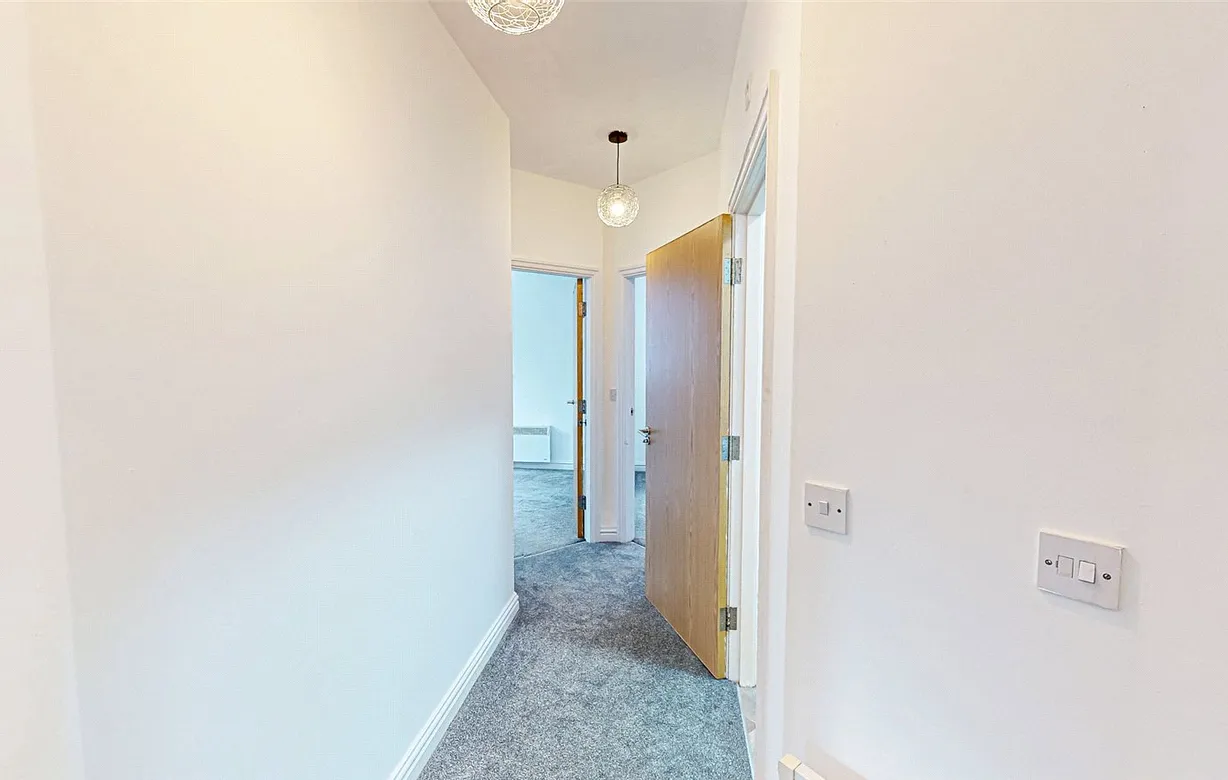 2 bedroom apartment to rent - Bentley Hurst