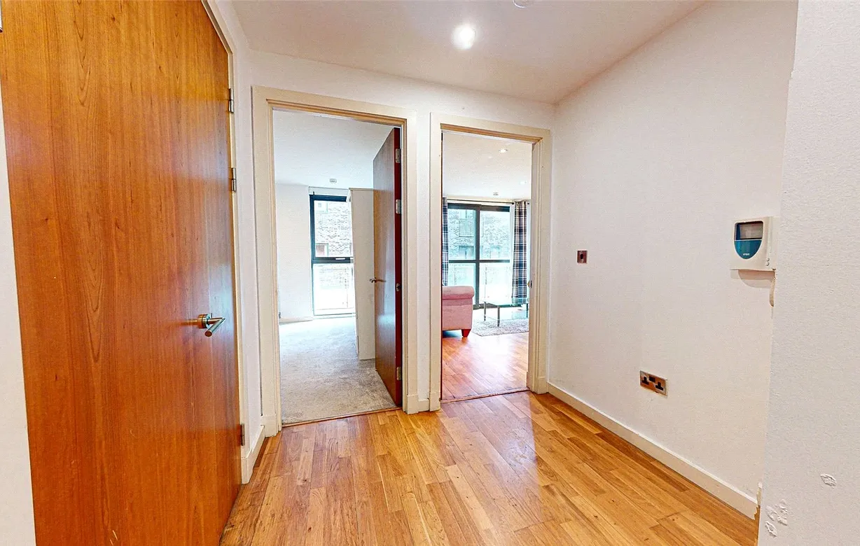 2 bedroom apartment to rent - Bentley Hurst