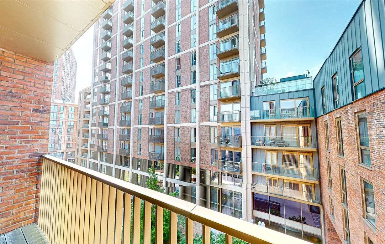 2 bedroom apartment for sale - Bentley Hurst