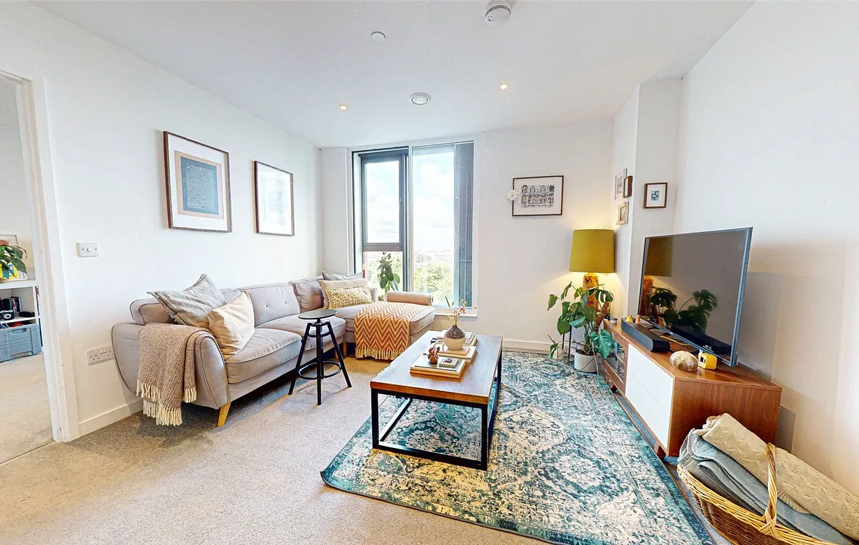 2 bedroom apartment for sale - Bentley Hurst