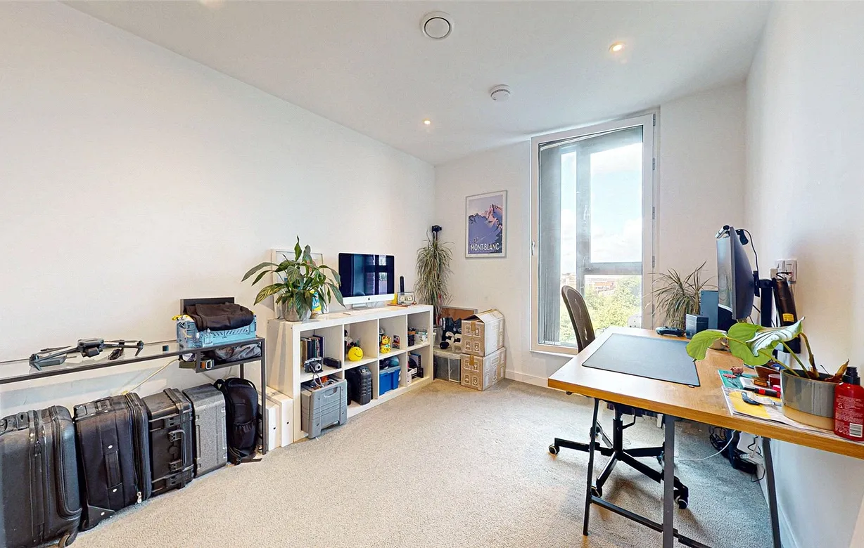 2 bedroom apartment for sale - Bentley Hurst