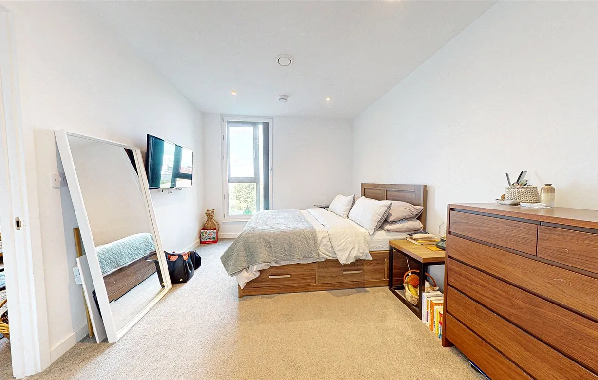 2 bedroom apartment for sale - Bentley Hurst