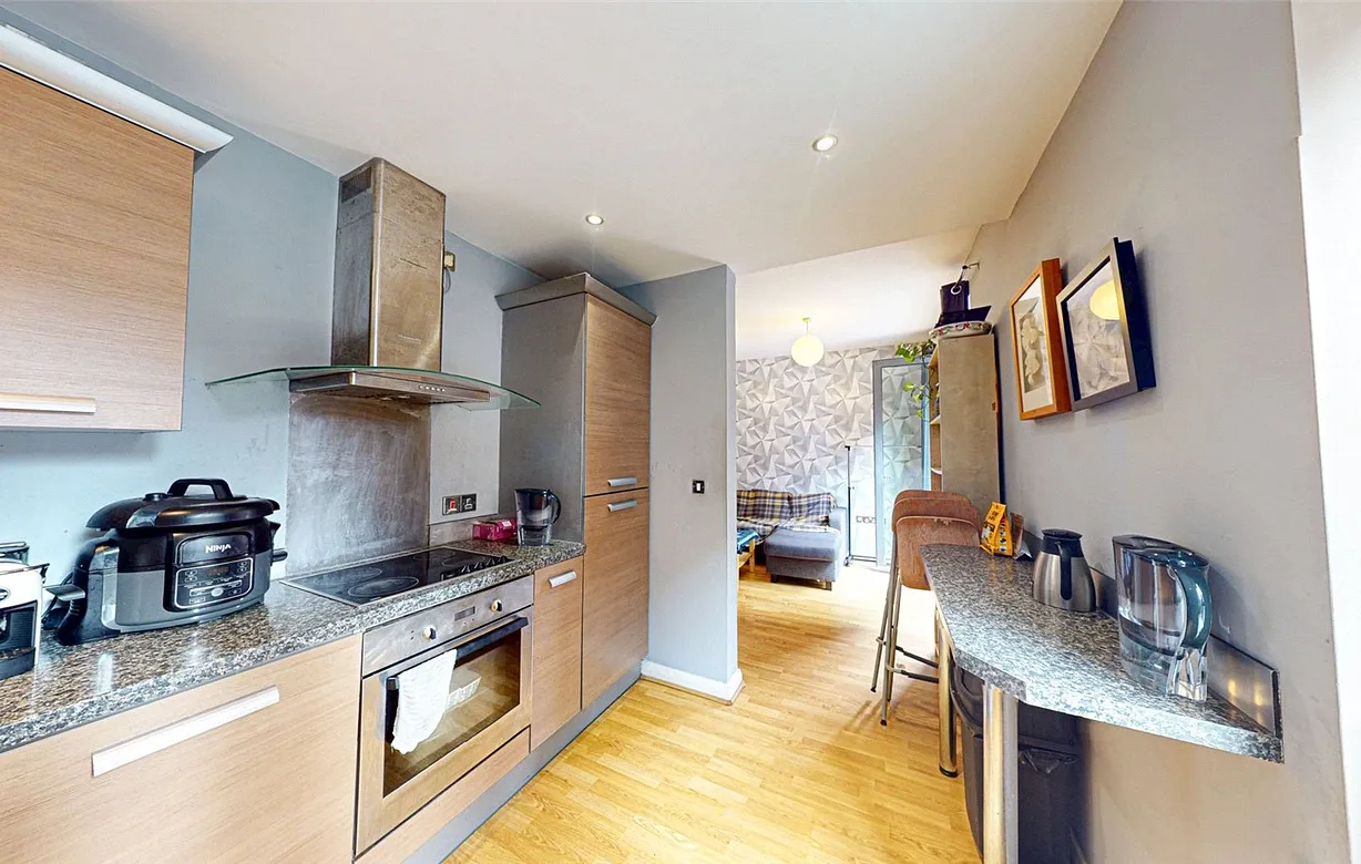2 bedroom apartment for sale - Bentley Hurst