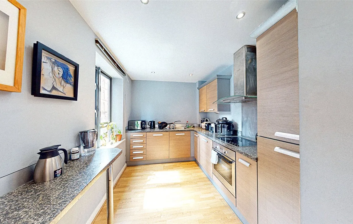 2 bedroom apartment for sale - Bentley Hurst