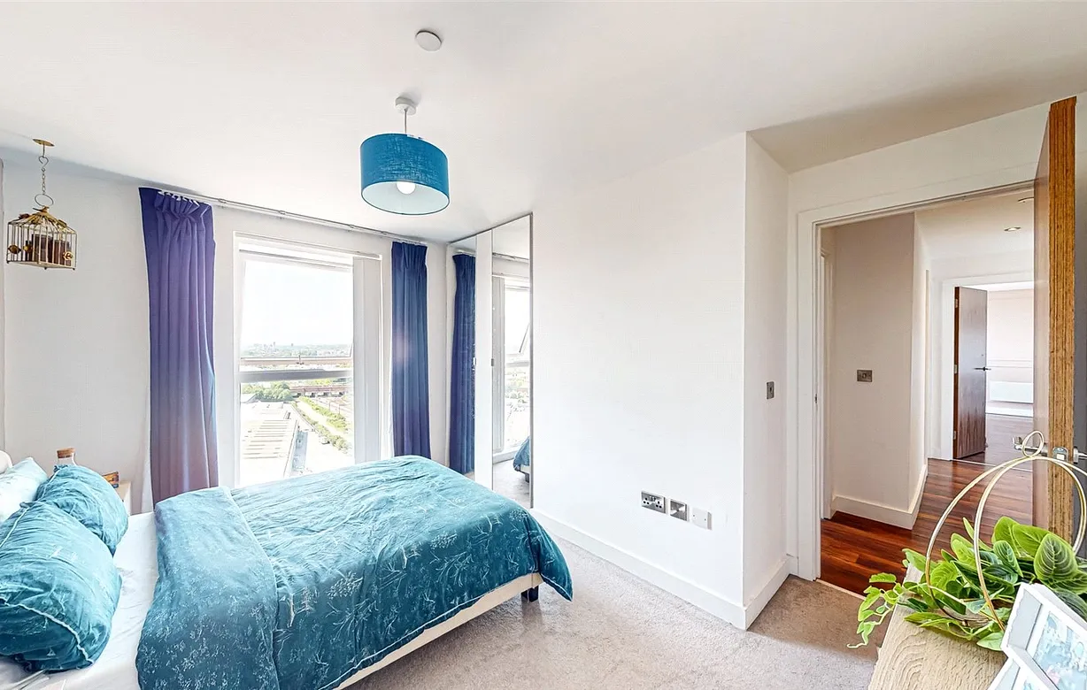 3 bedroom apartment for sale - Bentley Hurst
