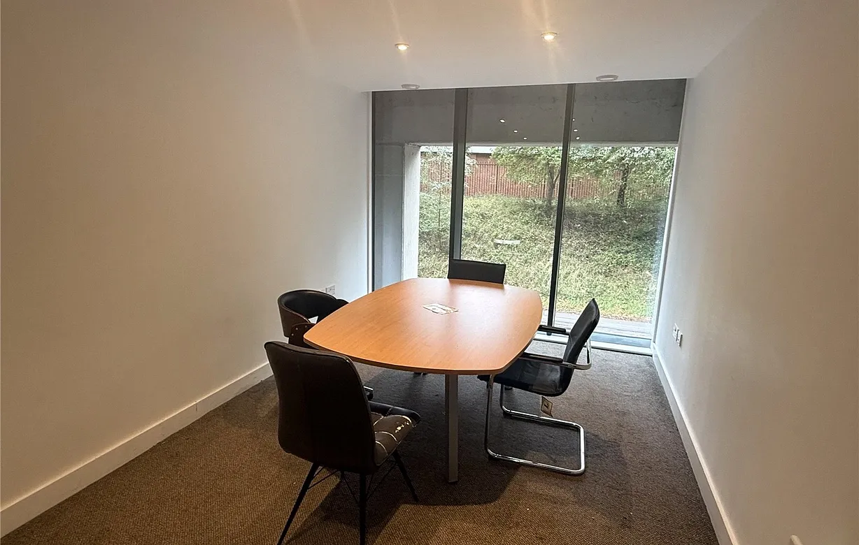 3 bedroom apartment for sale - Bentley Hurst