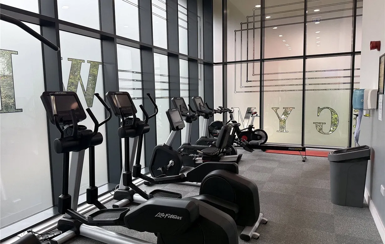 3 bedroom apartment for sale - Bentley Hurst