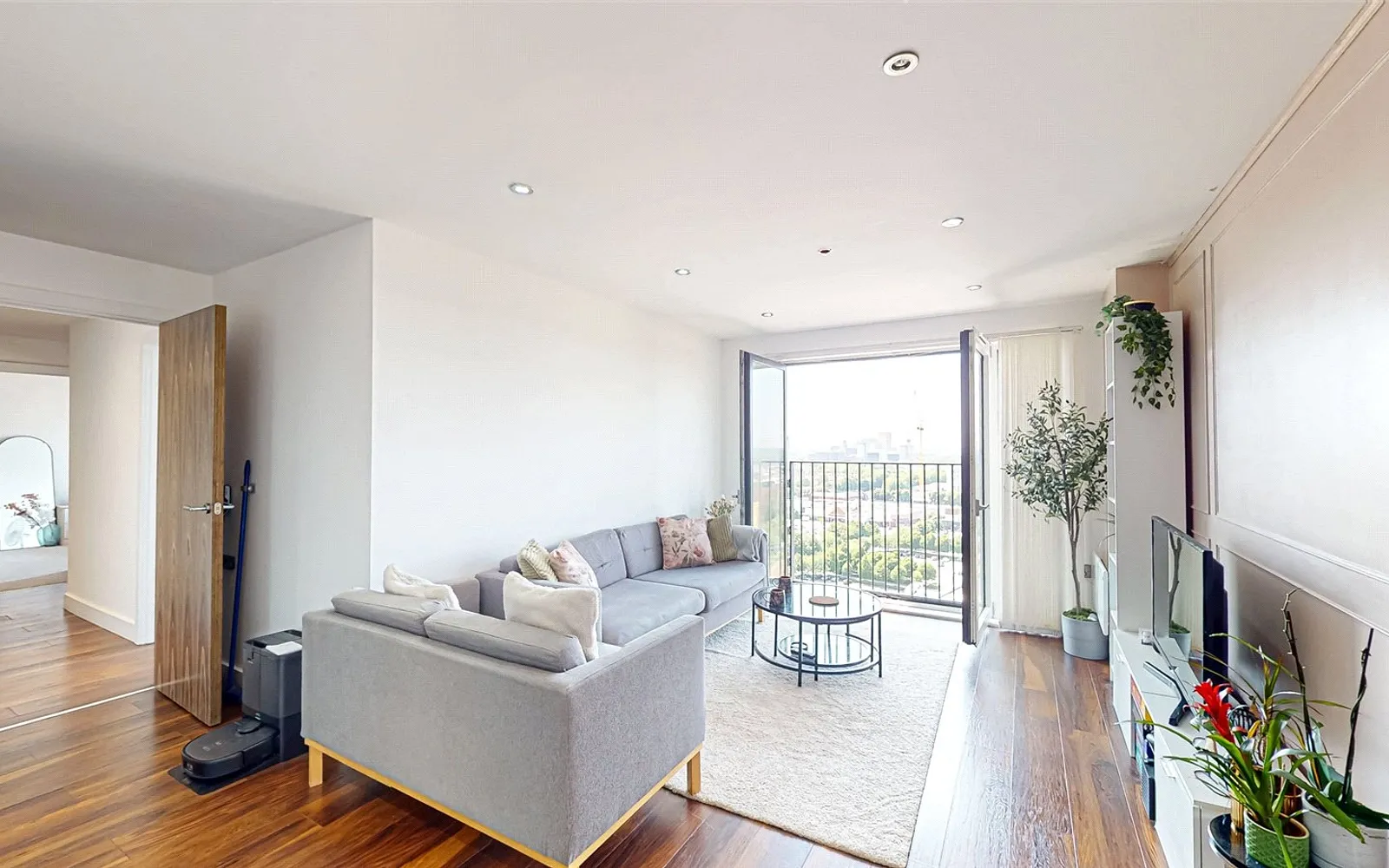 3 bedroom apartment for sale - Bentley Hurst