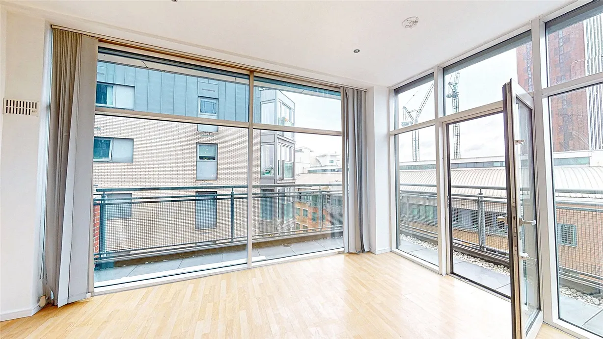 2 bedroom apartment for sale - Bentley Hurst