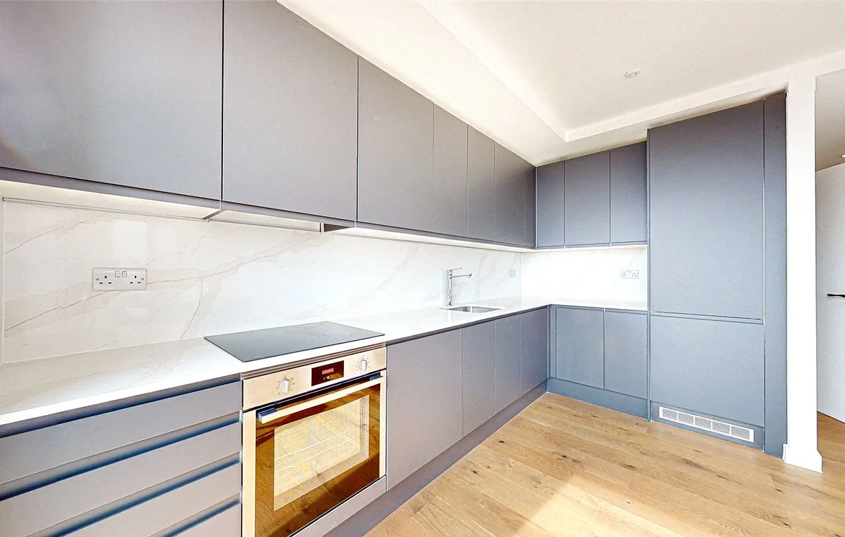 2 bedroom apartment to rent - Bentley Hurst