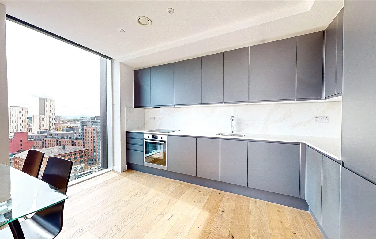 2 bedroom apartment to rent - Bentley Hurst