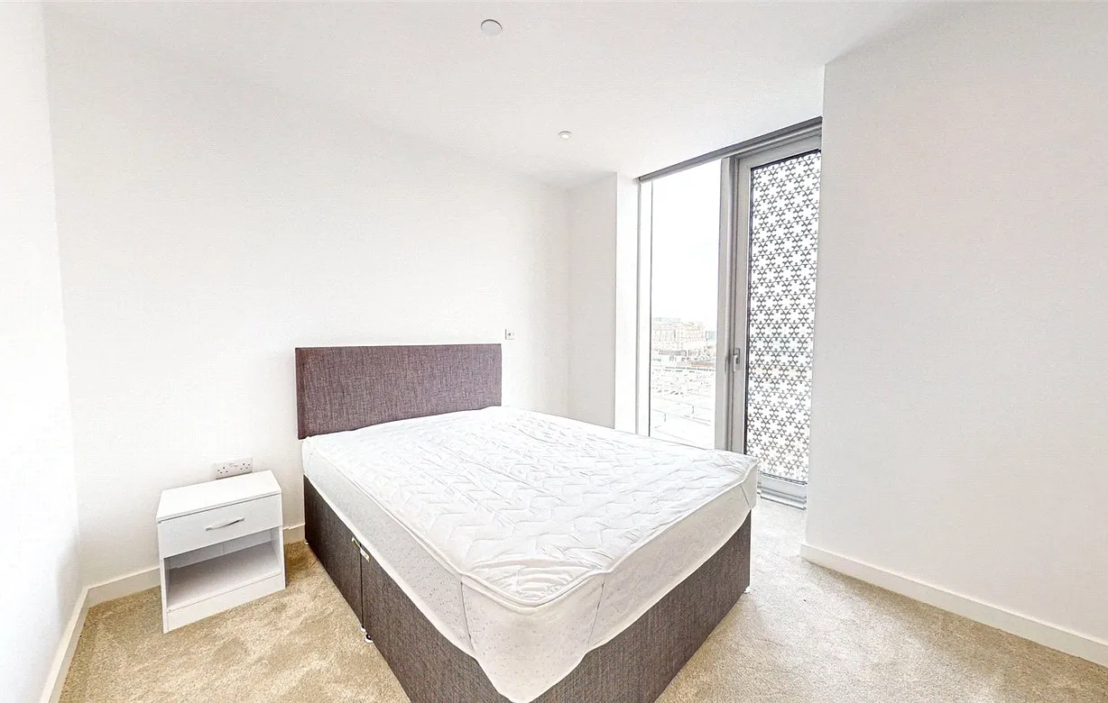 2 bedroom apartment to rent - Bentley Hurst
