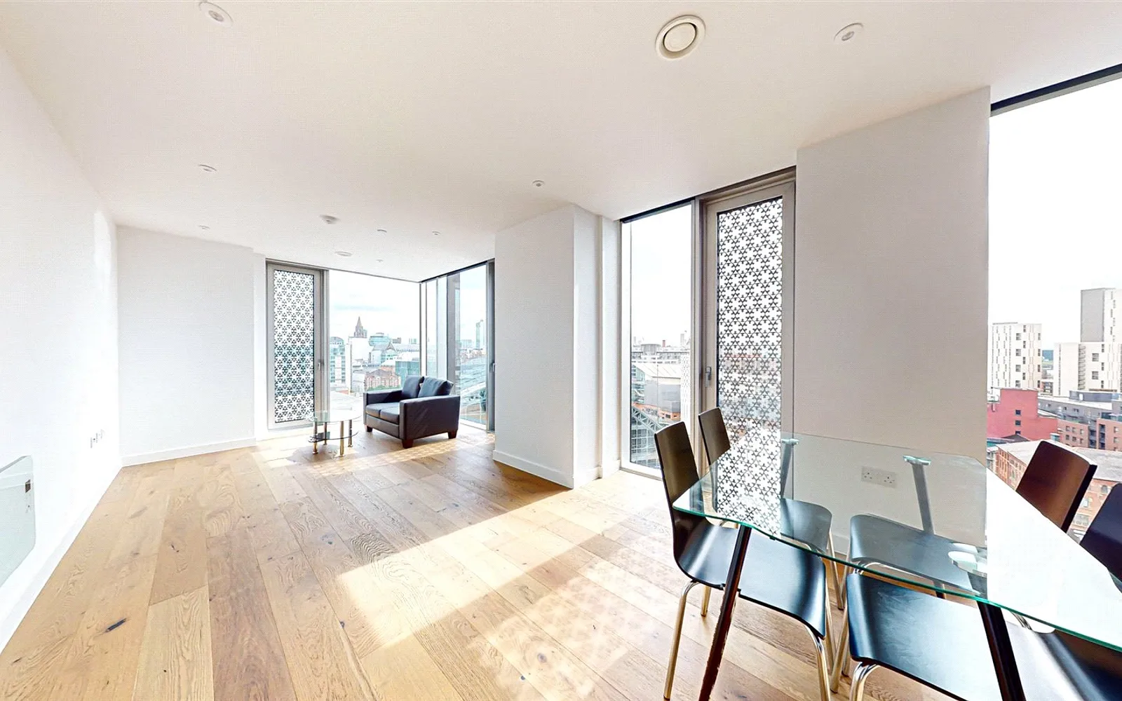 2 bedroom apartment to rent - Bentley Hurst