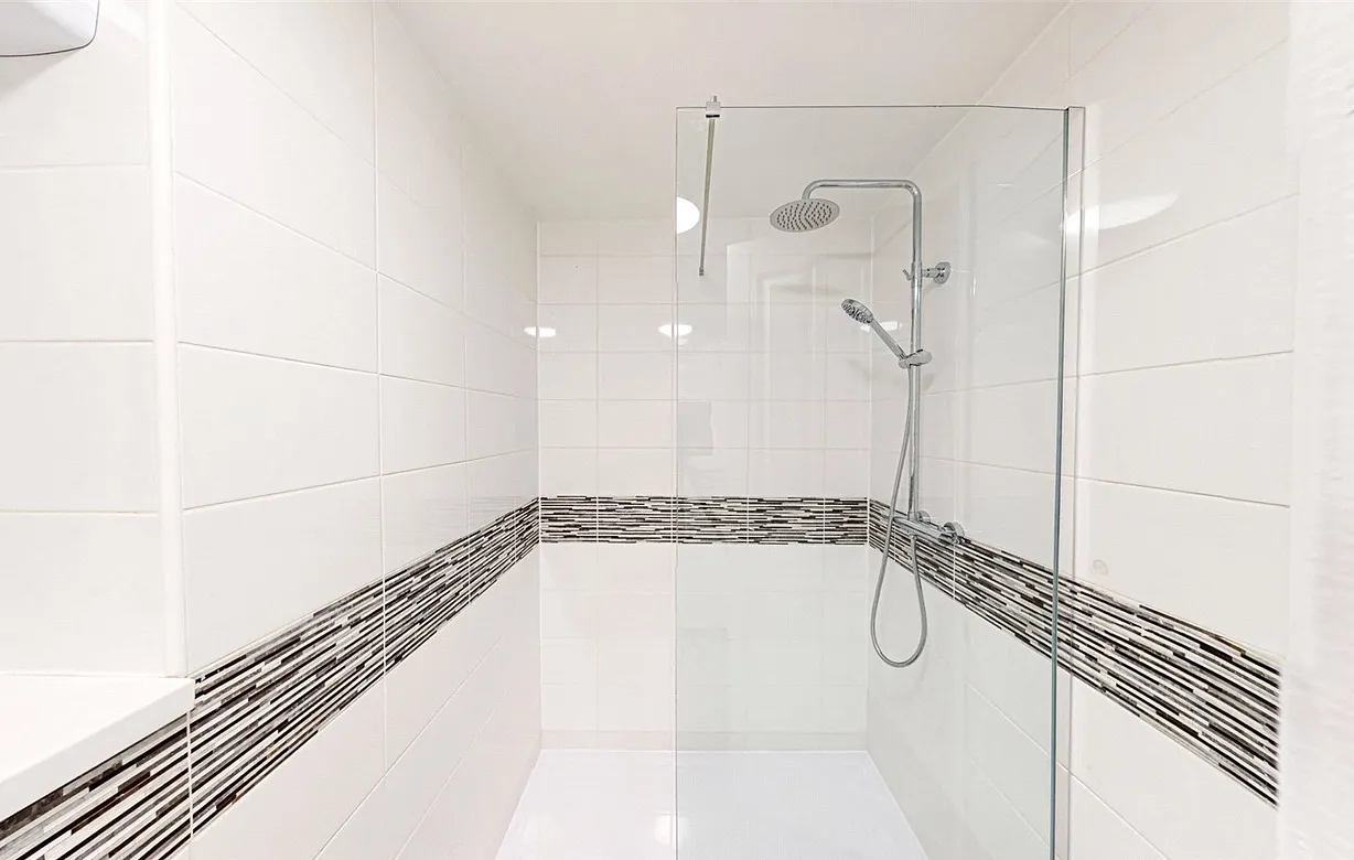 4 bedroom house to rent - Bentley Hurst