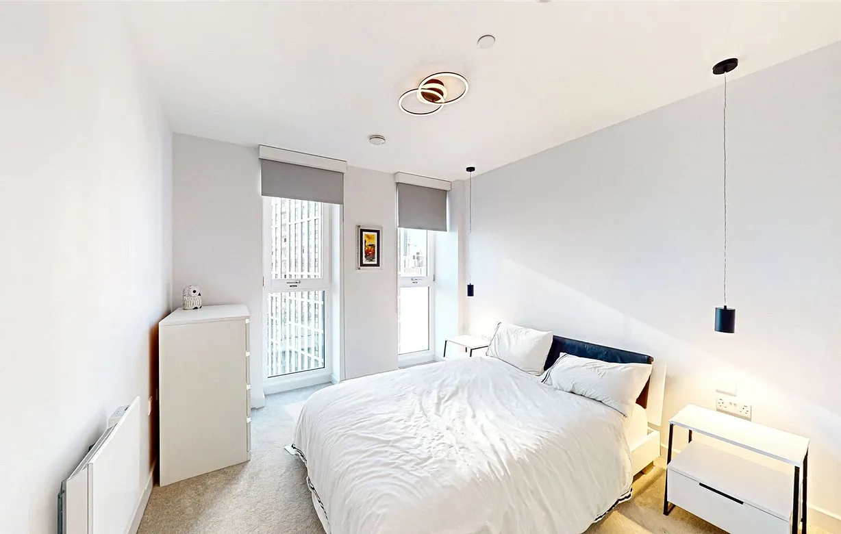 2 bedroom apartment to rent - Bentley Hurst