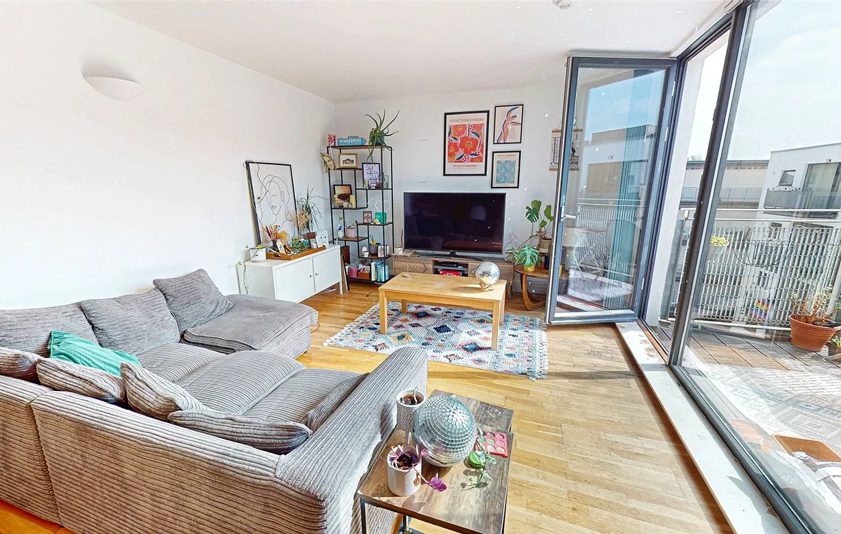 2 bedroom apartment for sale - Bentley Hurst