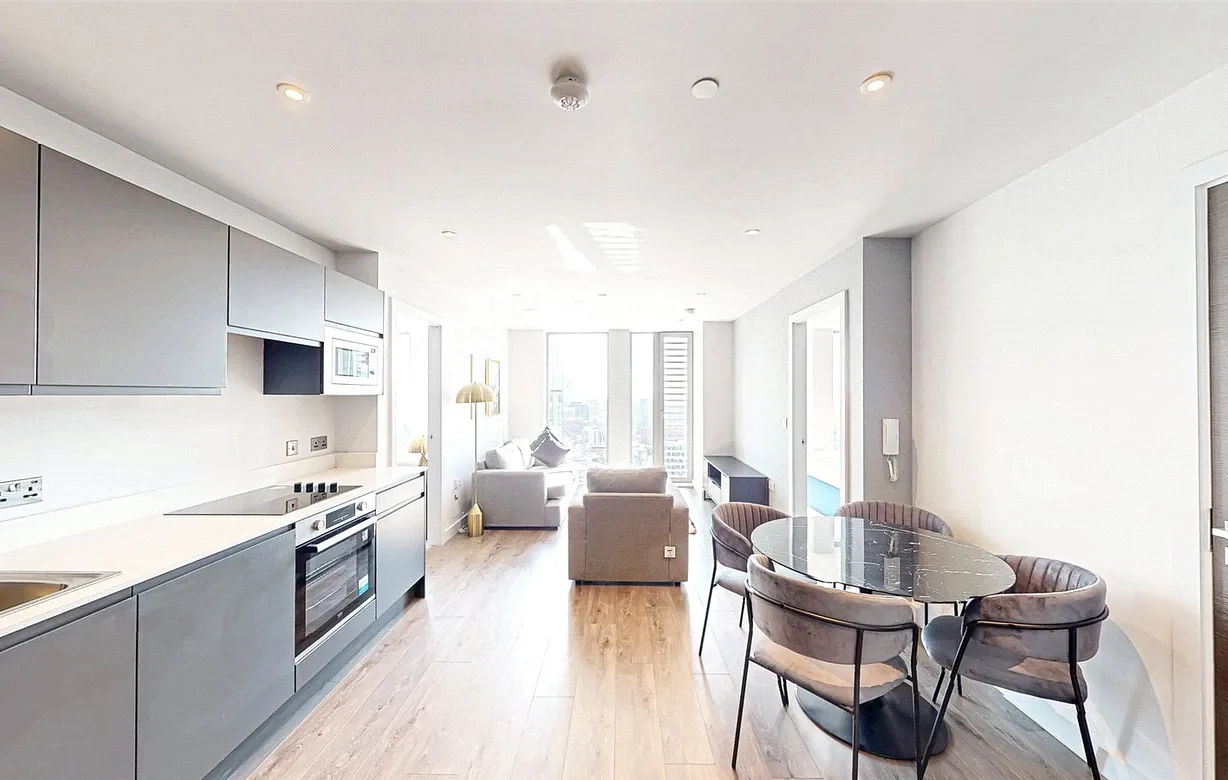 2 bedroom apartment to rent - Bentley Hurst