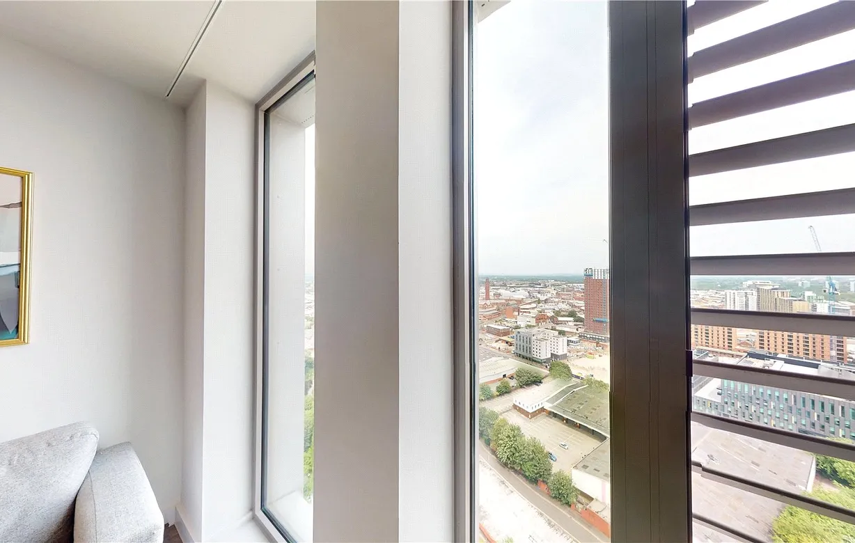 2 bedroom apartment to rent - Bentley Hurst