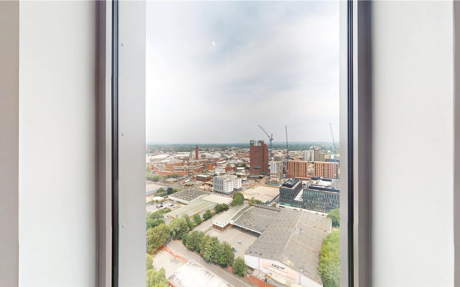 2 bedroom apartment to rent - Bentley Hurst