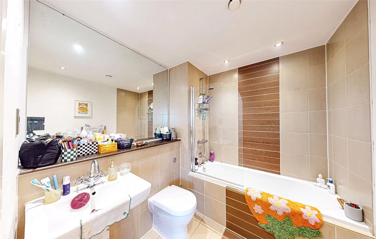 2 bedroom apartment for sale - Bentley Hurst