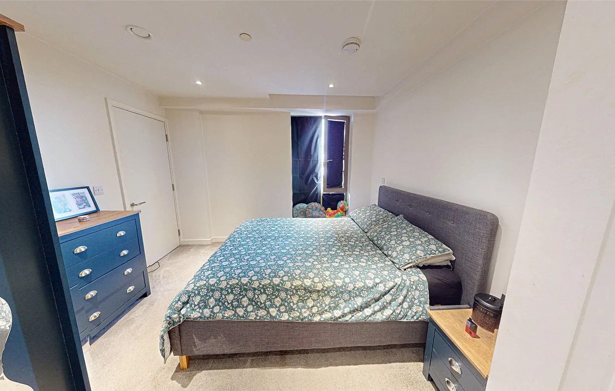 1 bedroom apartment for sale - Bentley Hurst