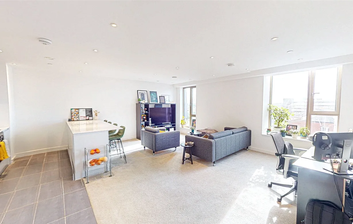 1 bedroom apartment for sale - Bentley Hurst