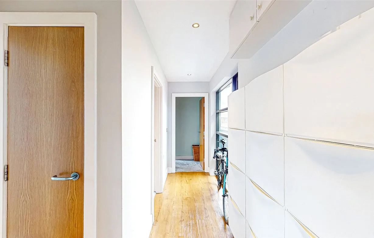 2 bedroom apartment to rent - Bentley Hurst